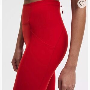 Lululemon Speed High-Waist Red Leggings with Side Pocket and reflectors. NWOT